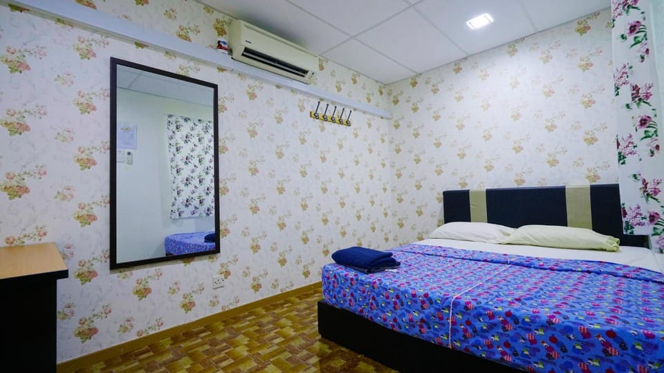 Pak Long Shoplot Homestay Apartment in Selangor, Malaysia