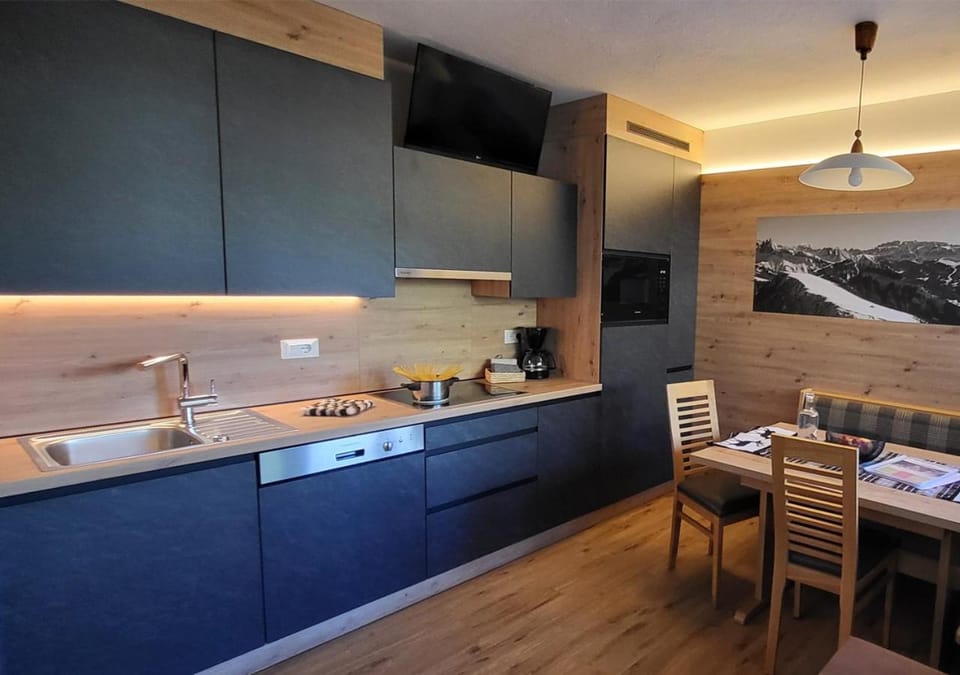 Living room, kitchen