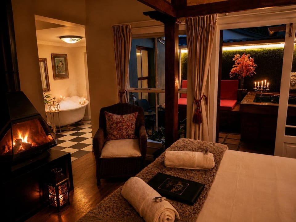 Night, Bath, fireplace