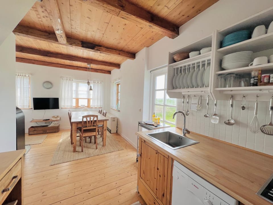 Dining area, kitchen, kitchen