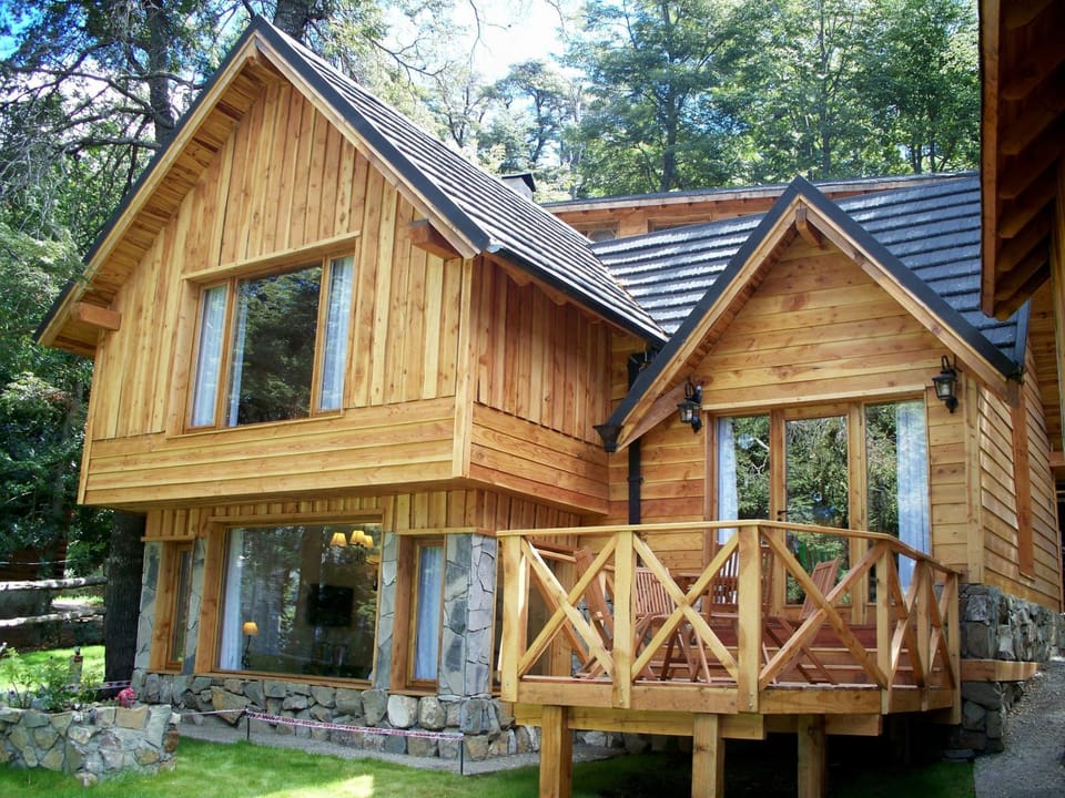 Facade/entrance, Garden, Balcony/Terrace, Photo of the whole room