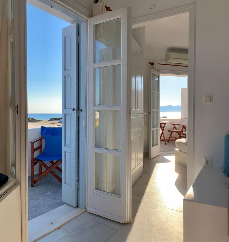 Ammos - Glyfada Sunset House in Naxos, Naxos and Lesser Cyclades, Greece