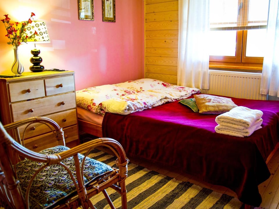 Bed, View (from property/room), Photo of the whole room, Decorative detail, Bedroom, towels, wardrobe