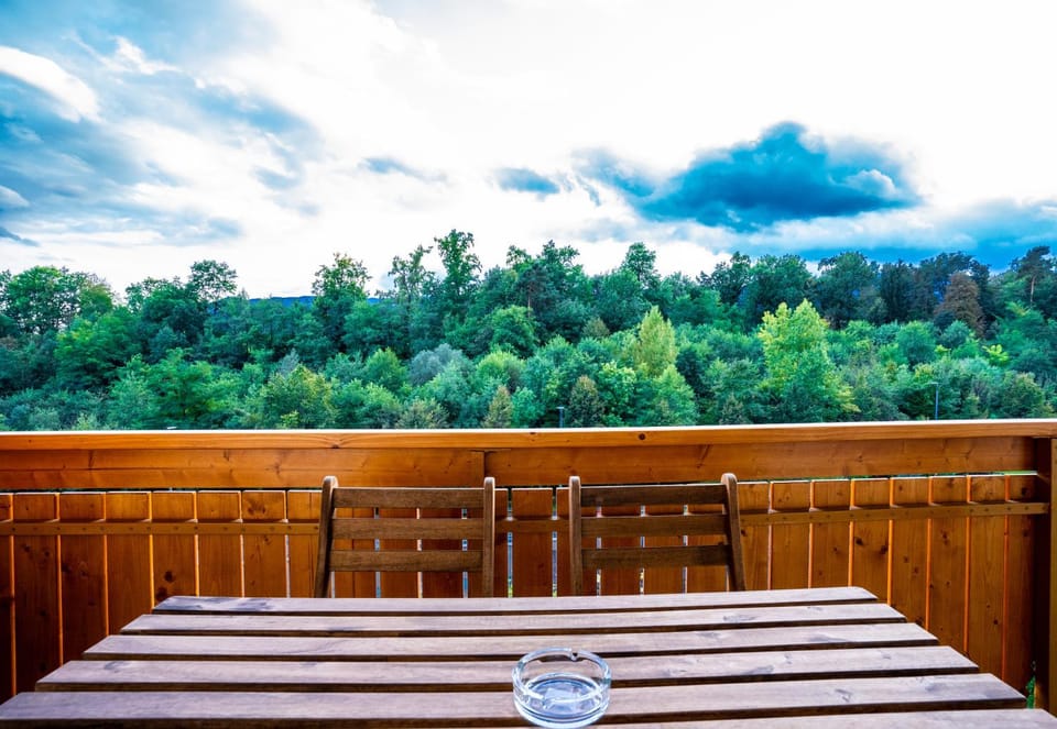 View (from property/room), Balcony/Terrace