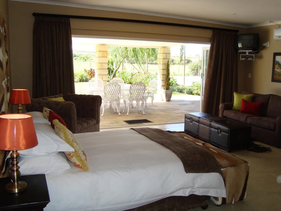 Orangia Game Lodge Bed and Breakfast in Eastern Cape