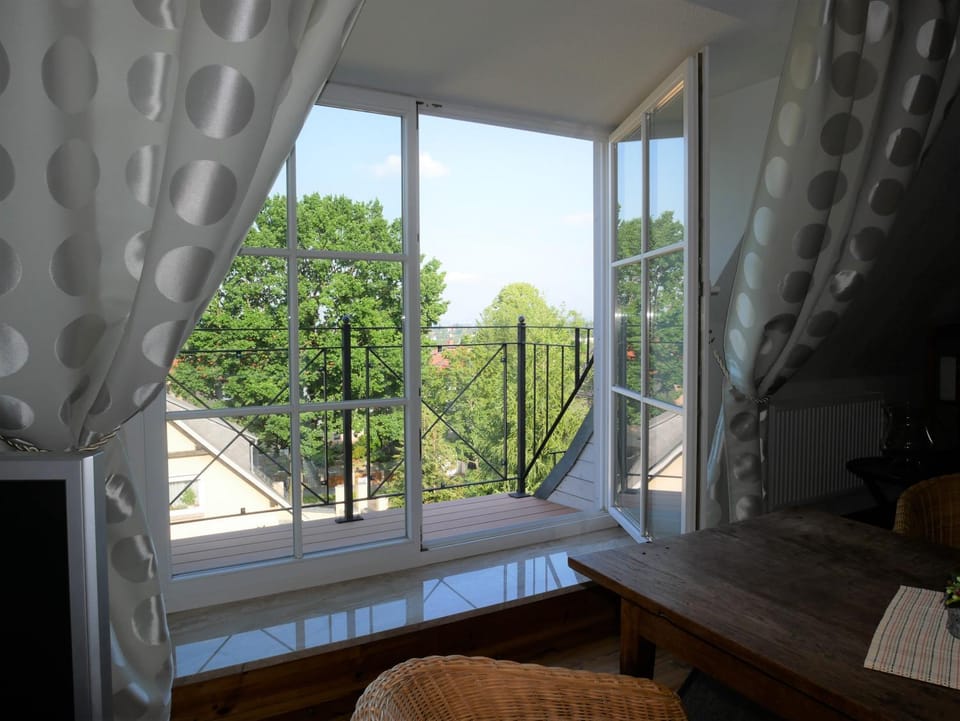 Balcony/Terrace, Balcony/Terrace