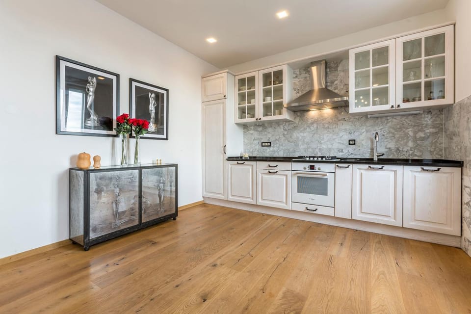 Kitchen or kitchenette, Other