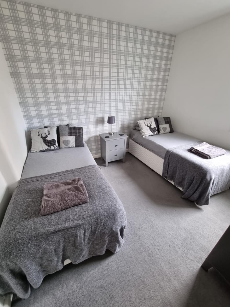 Bespoke Tours Scotland Accommodation @ Morrison Street Apartment in Edinburgh