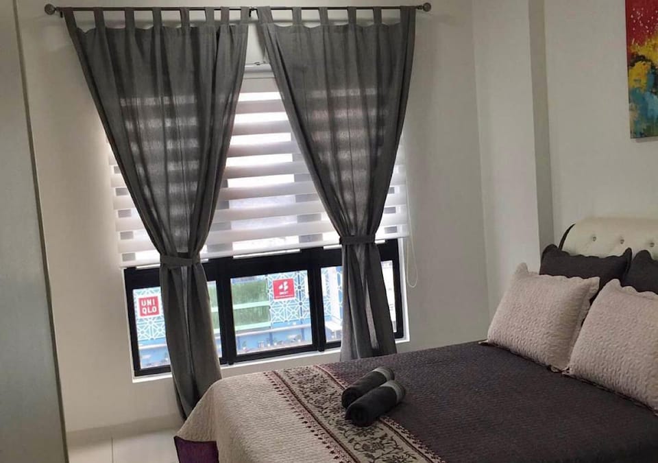 Bed, Balcony/Terrace, Bedroom, wardrobe