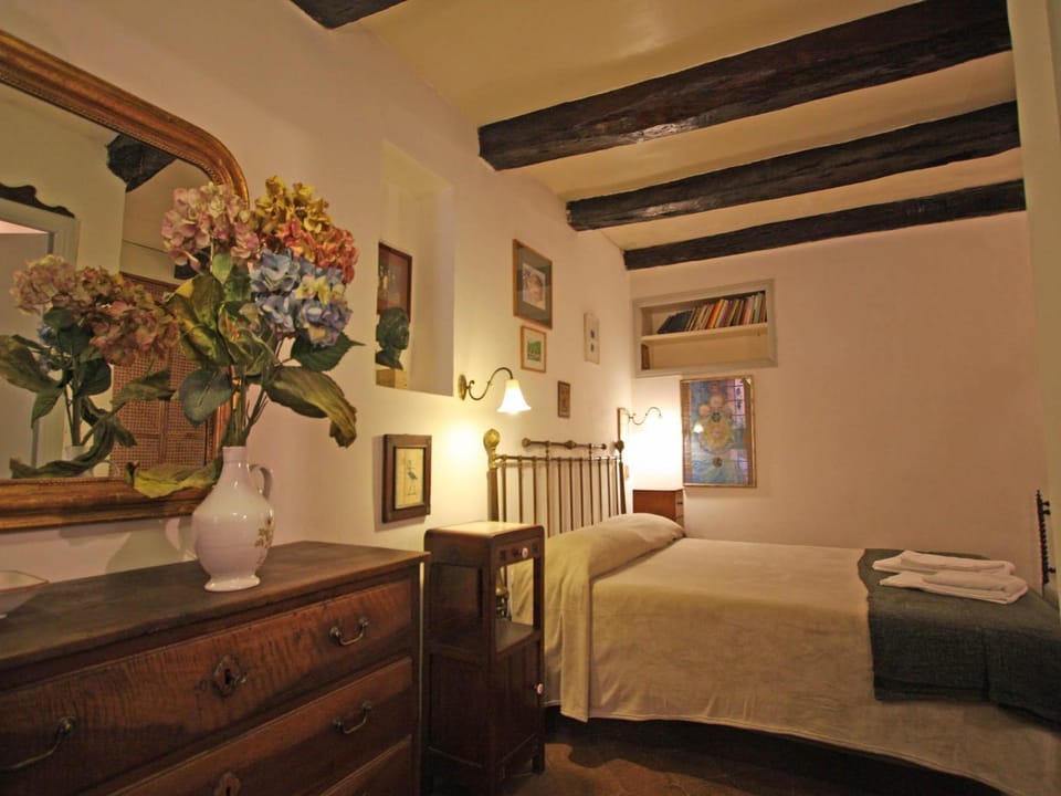Terrace Apartment - Heart of Trastevere Apartment in Rome