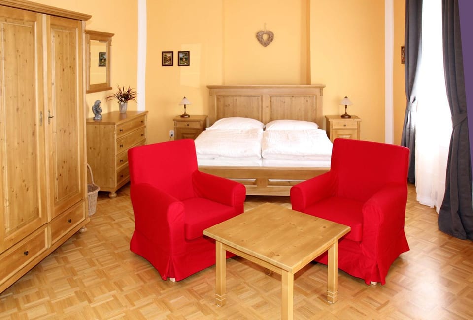Zámek Libouň Bed and Breakfast in Czechia