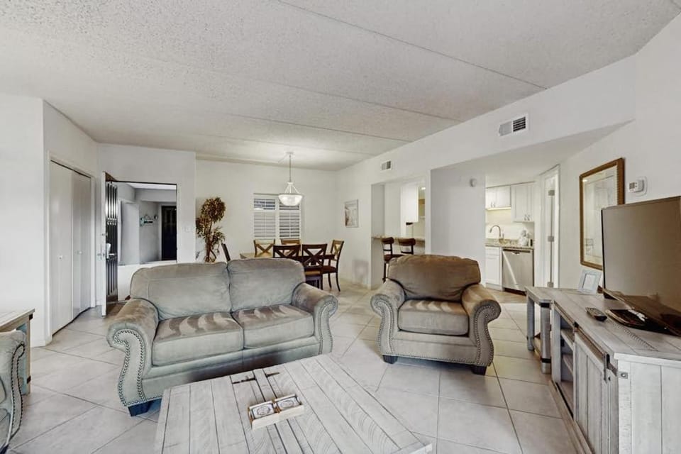 Forest Beach Villas 100 House in South Forest Beach