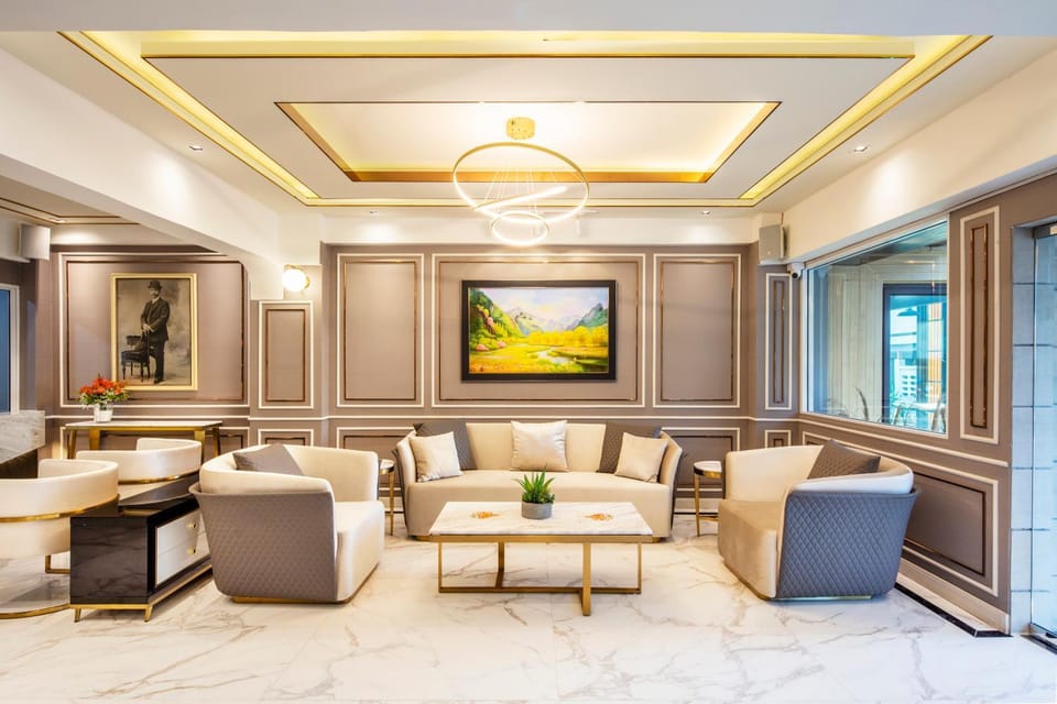 Lobby or reception, Seating area