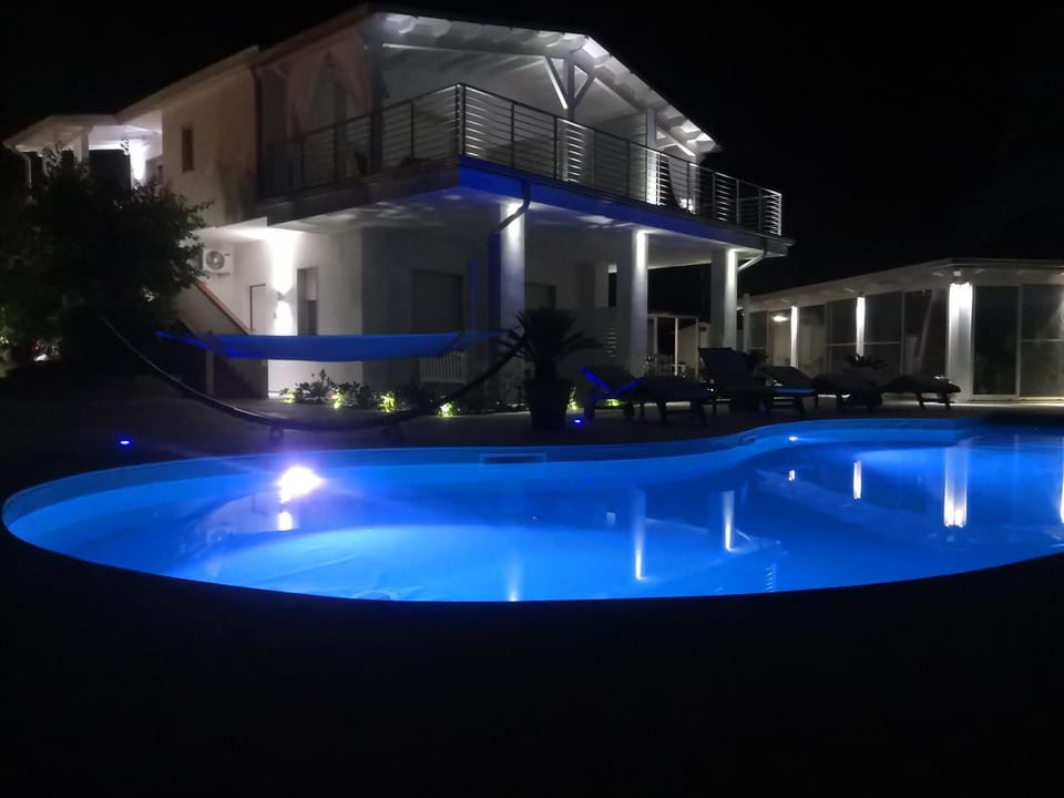 Other, Swimming pool