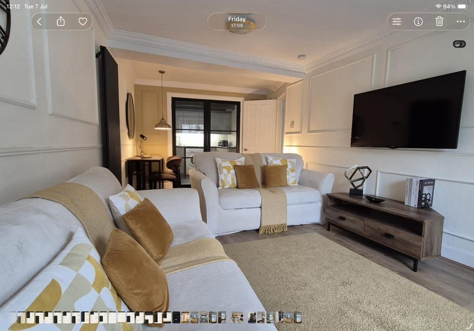 No 1 Grassmarket Old Town Edinburgh Apartment in Edinburgh