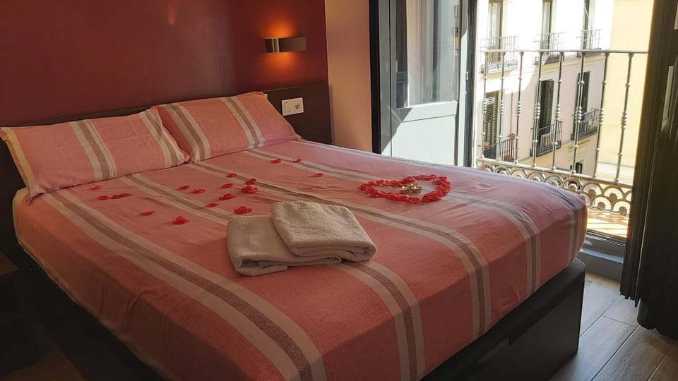 Hostal Corazón de Madrid 1 Bed and Breakfast in Centro