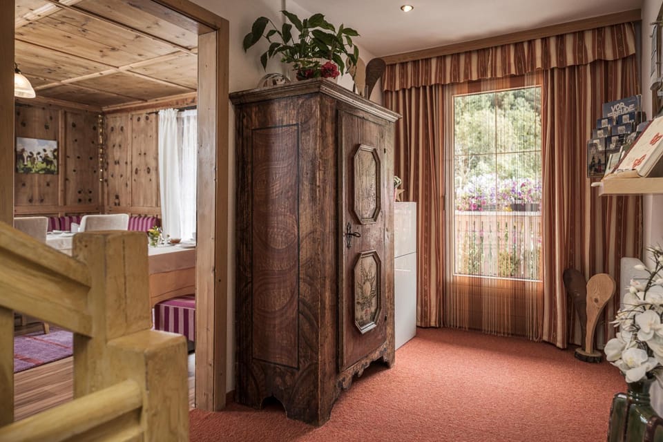 Gästehaus die geislerin Bed and Breakfast in Tyrol