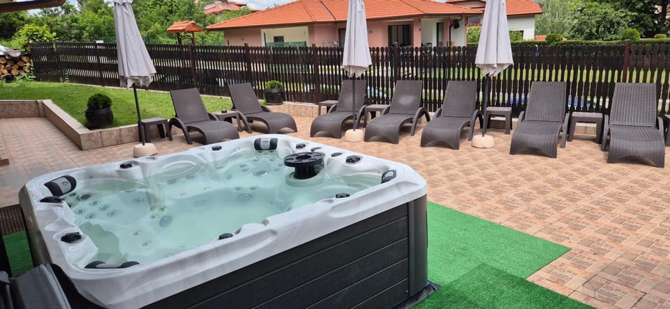 Patio, Hot Tub, sunbed