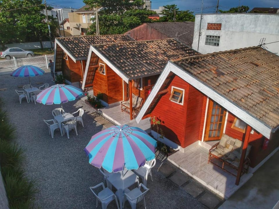 Residencial Chalés Riviera Chalet in State of Paraná