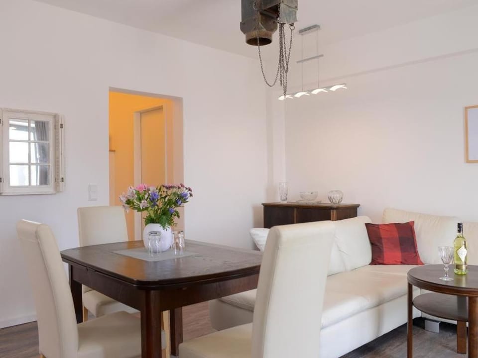 Ohlerich Speicher App_ 02 Hotel in Wismar