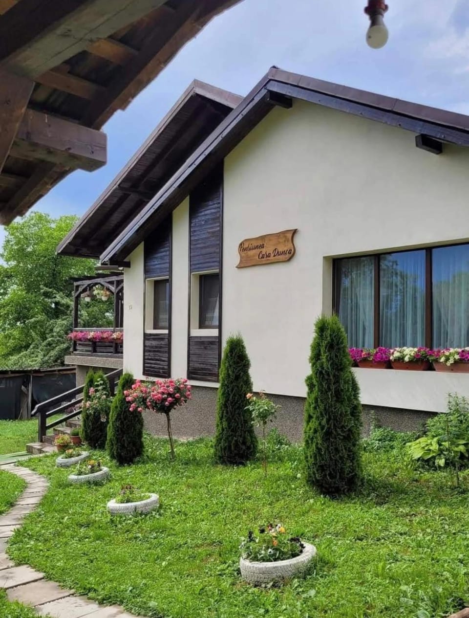 Property building, Garden, Garden view