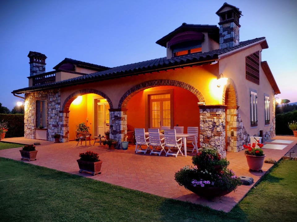 Patio, Facade/entrance, Garden