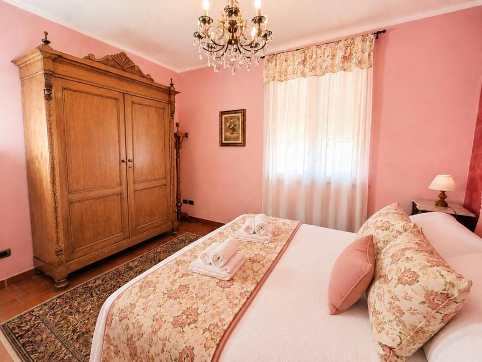 Bed, Bedroom, locker