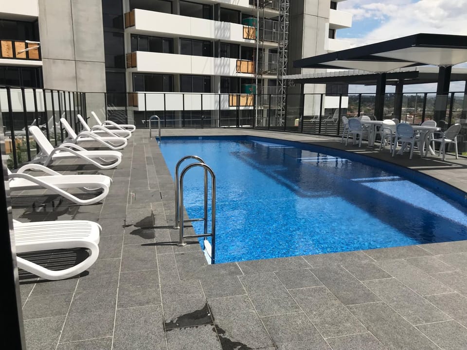 New Luxurious Skyview 2Bedroom Apartment Liverpool Apartment in Sydney
