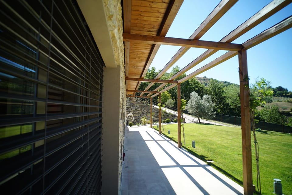 Facade/entrance, Garden, Landmark view, Mountain view