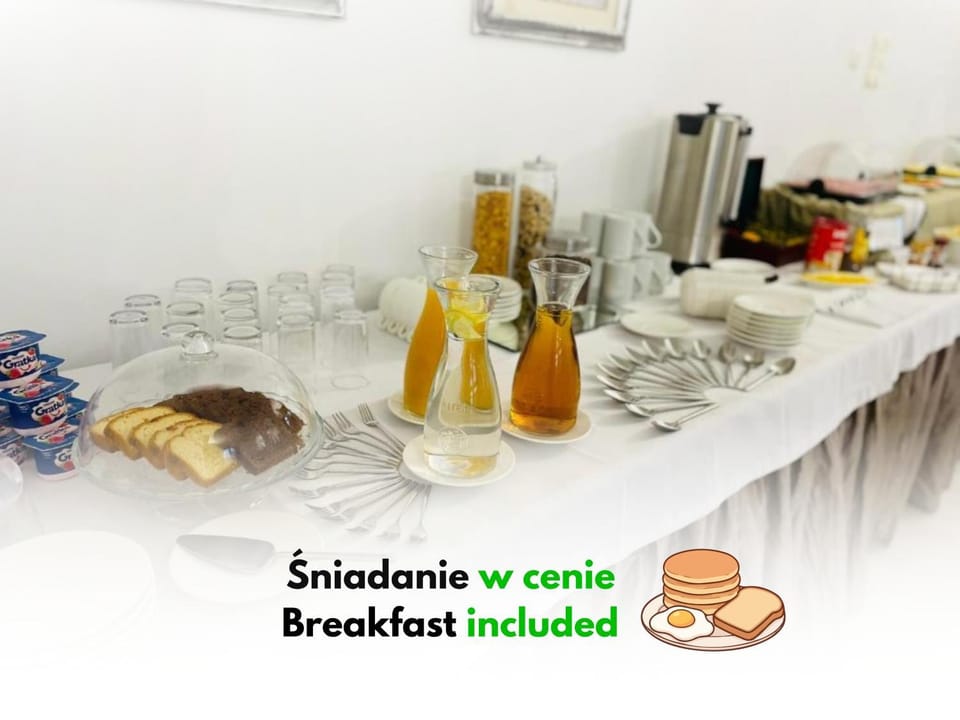 Restaurant/places to eat, Coffee/tea facilities, Food and drinks, Food and drinks, Food, Food, Breakfast, Breakfast, Drinks, Drinks