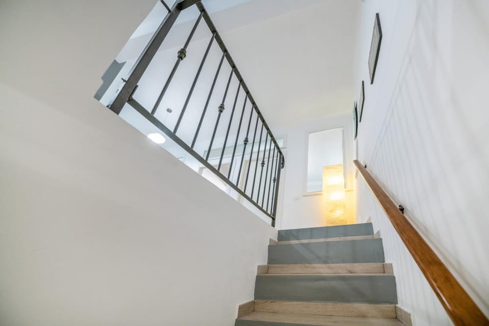 Facade/entrance, Decorative detail