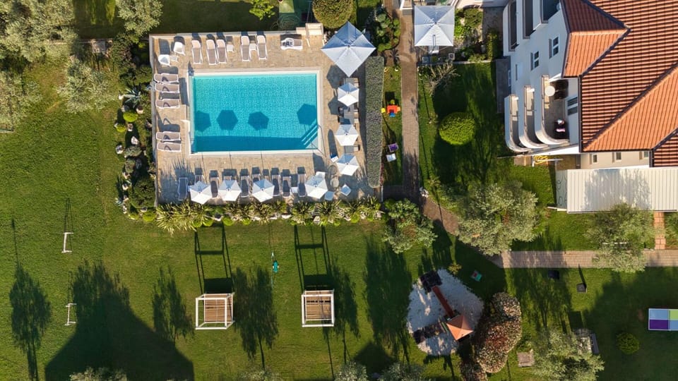 Garden view, Pool view, Swimming pool