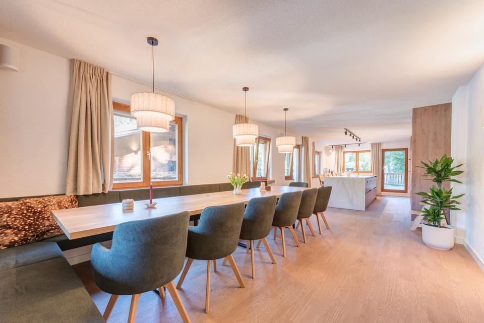 Dining area, Food, Food, kitchen, kitchen