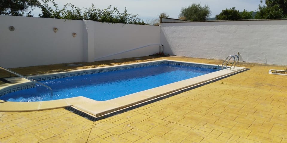 Alojamiento rural " Las Carmenes " House in Sierra de Cádiz