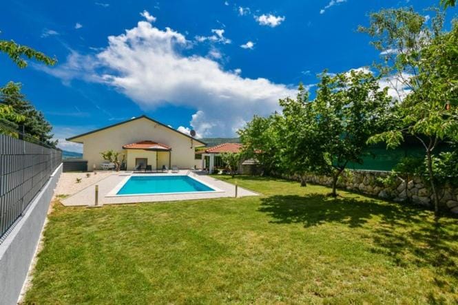Villa Tea in Imotski, private pool Villa in Split-Dalmatia County