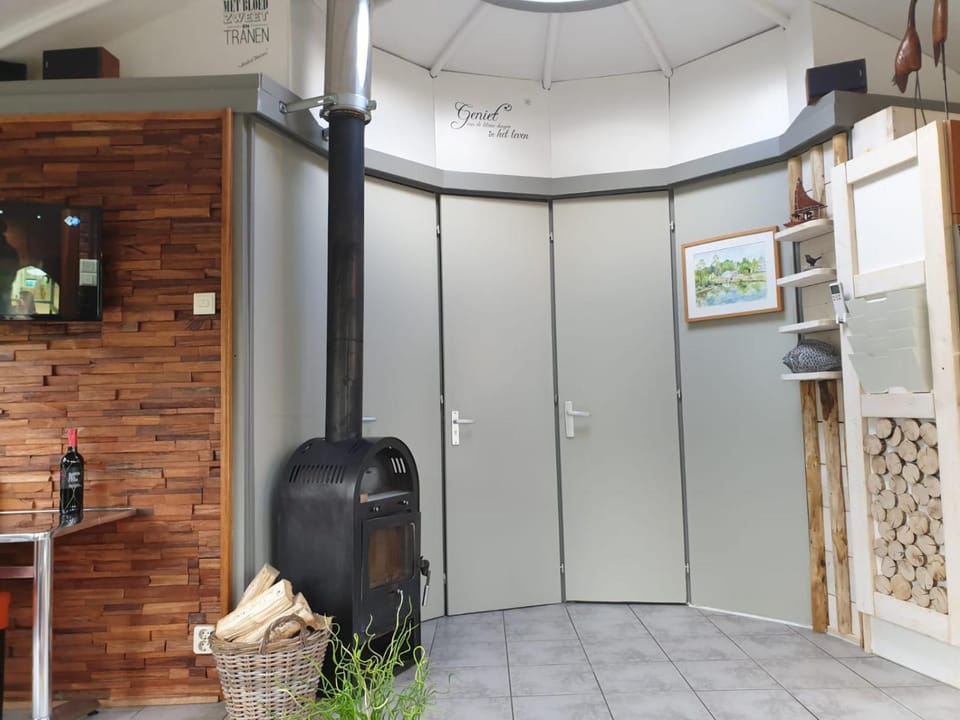 Iglo Bungalow 35 House in North Brabant (province)