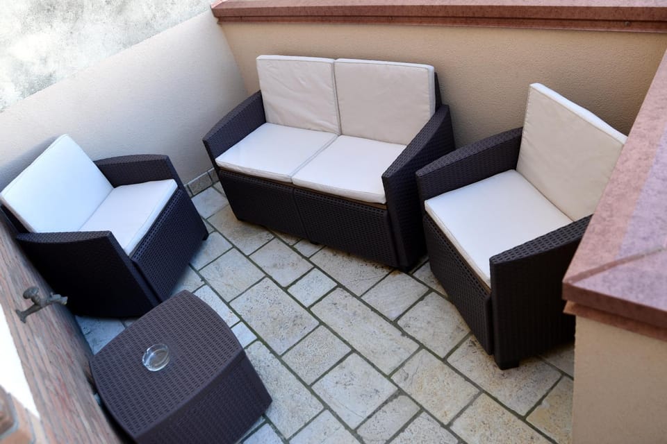 Patio, Balcony/Terrace, Balcony/Terrace