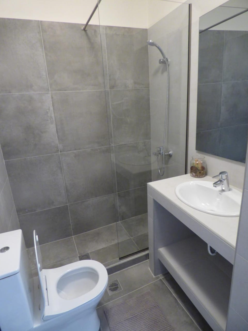 Shower, Toilet, Bathroom