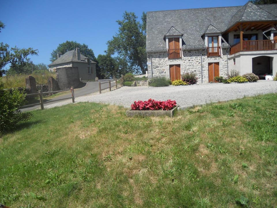 Annie jouve chambres d'hôtes champassis Bed and Breakfast in Auvergne-Rhône-Alpes
