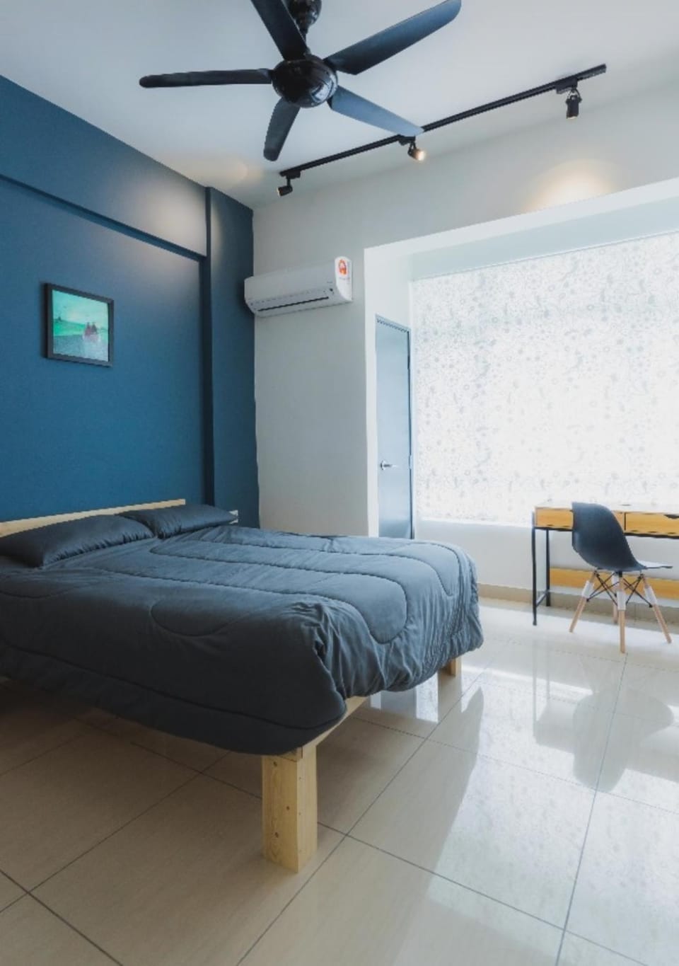 Shawn Gallery (肖恩客栈) Free WiFi @ Midori Green Mount Austin Apartment in Johor Bahru