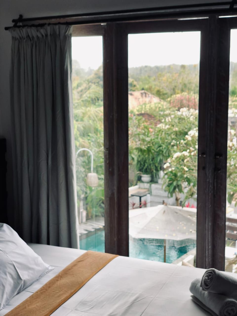 Bedroom, Pool view
