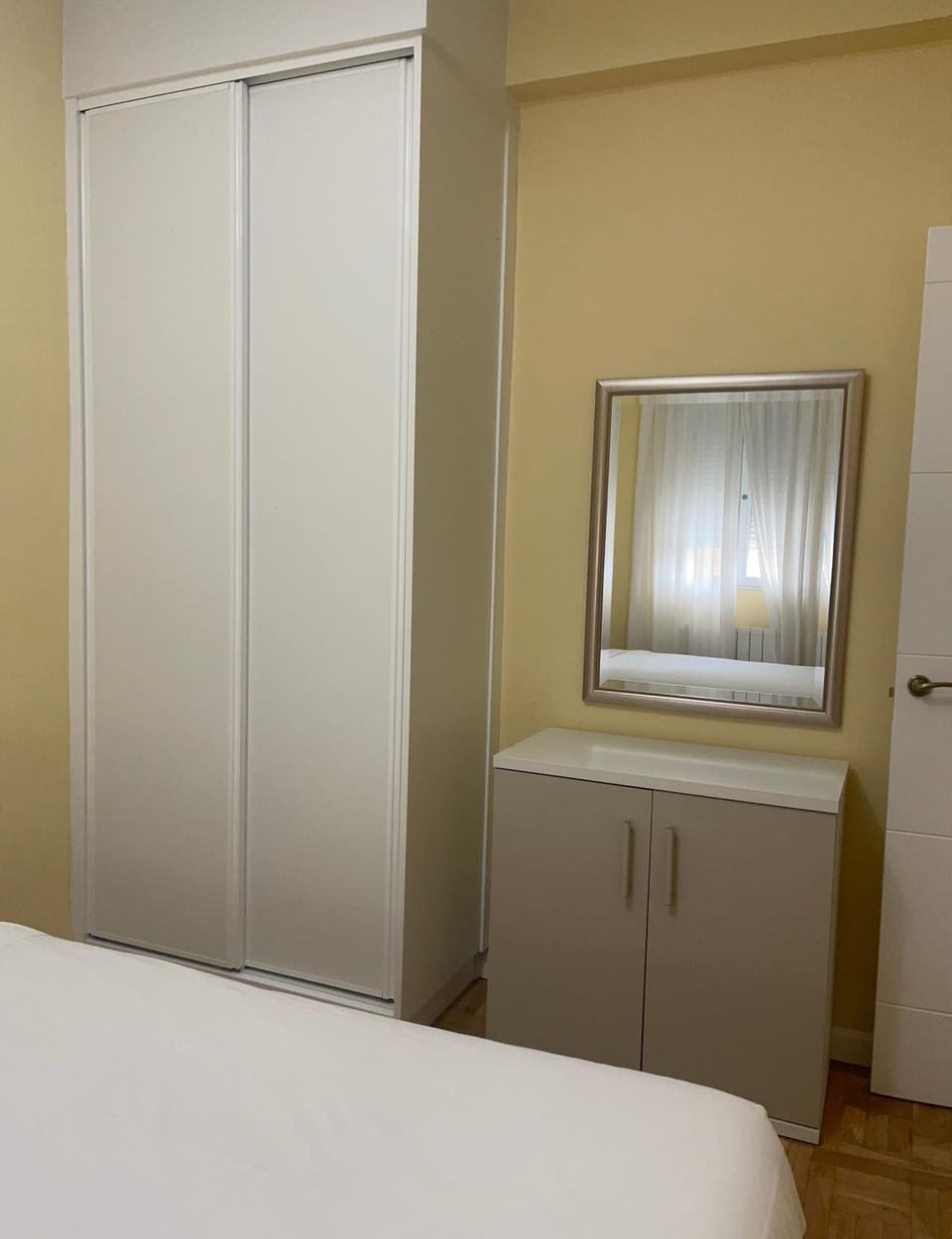 Apartamentos Duque Ventas Apartment in Madrid