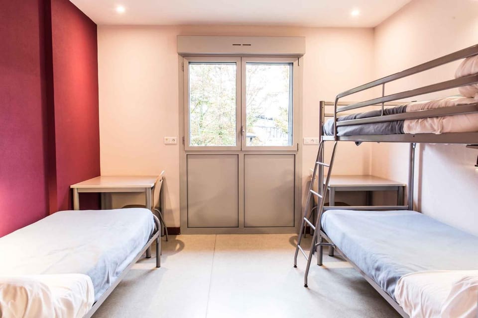 Bed, Bedroom, bunk bed