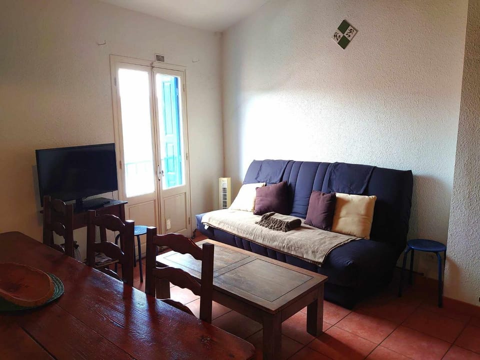TV and multimedia, Living room, Dining area
