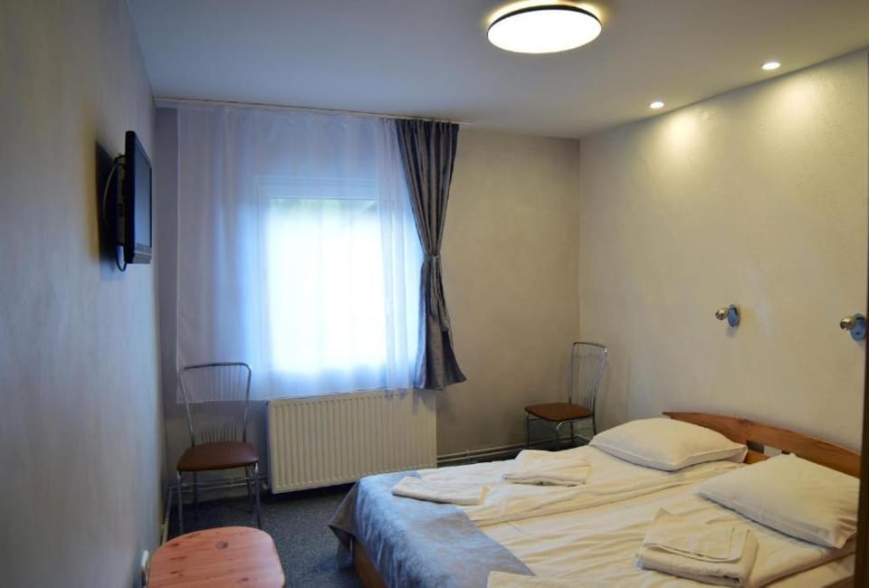 Pensiunea Arinul Bed and Breakfast in Romania