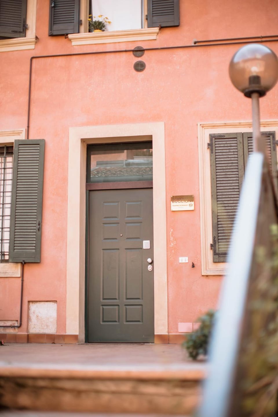Facade/entrance