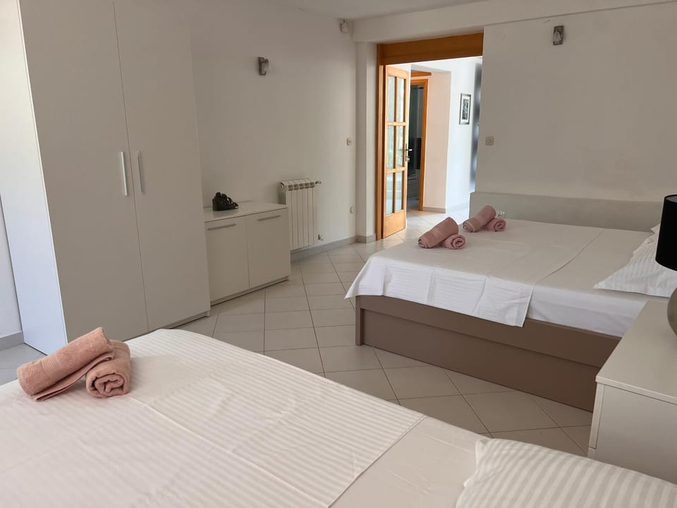 Adria Apartment in Šibenik-Knin County, Croatia