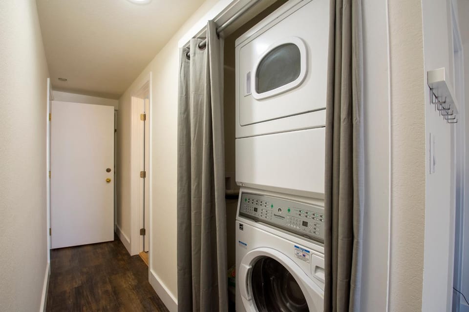 laundry, washing machine, dryer