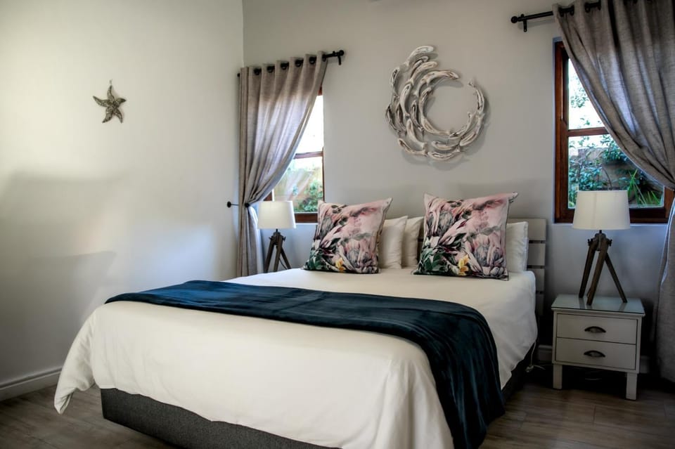 Sixteen Guesthouse on Main Bed and Breakfast in Hermanus