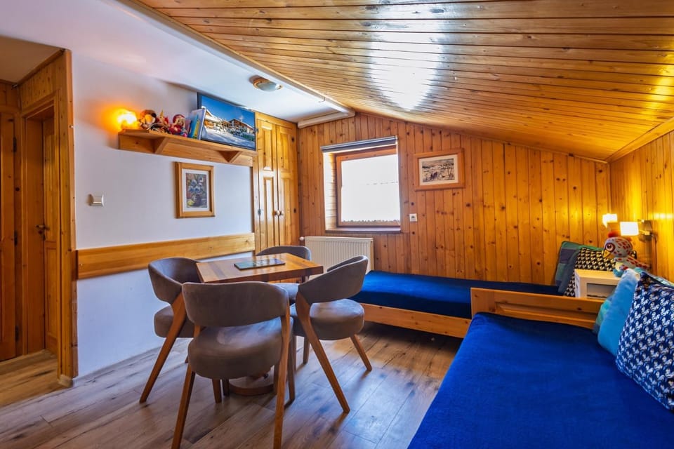 Rodinné apartmány Alpinka Bed and Breakfast in Slovakia
